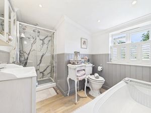 Bathroom- click for photo gallery